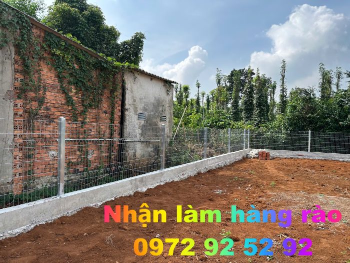 Nhận làm hàng rào tại xã Ngãi Giao và khu vực lân cận 0972 92 52 92