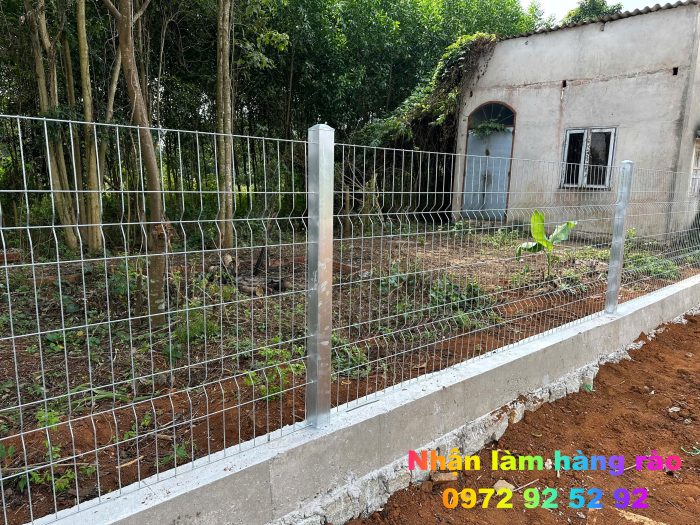 Nhận làm hàng rào tại xã Ngãi Giao và khu vực lân cận 0972 92 52 92