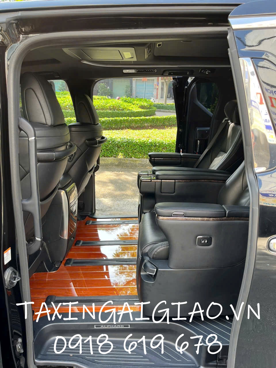 Thuê xe từ KCN Châu Đức đi TP HCM giá rẻ 0918 619 678