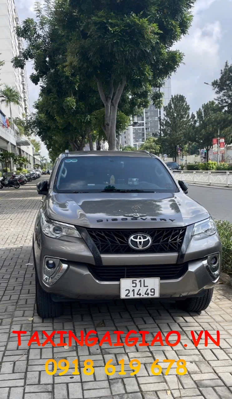 Thuê xe dịch vụ tại Châu Pha đi Hồ Chí Minh giá rẻ 0918 619 678
